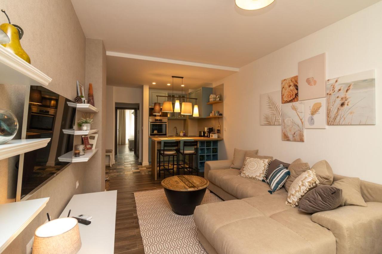 Central Sofia Condo Apartamento